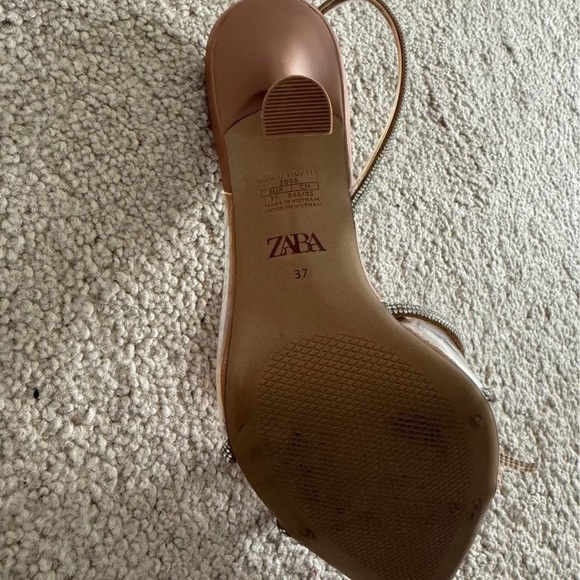 Zara Crystal wedding heel VIRAL HEELS! - Picture 3 of 3